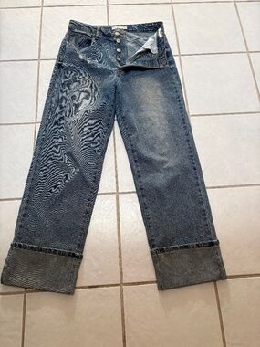 …tgla…Wide Leg Jeans
